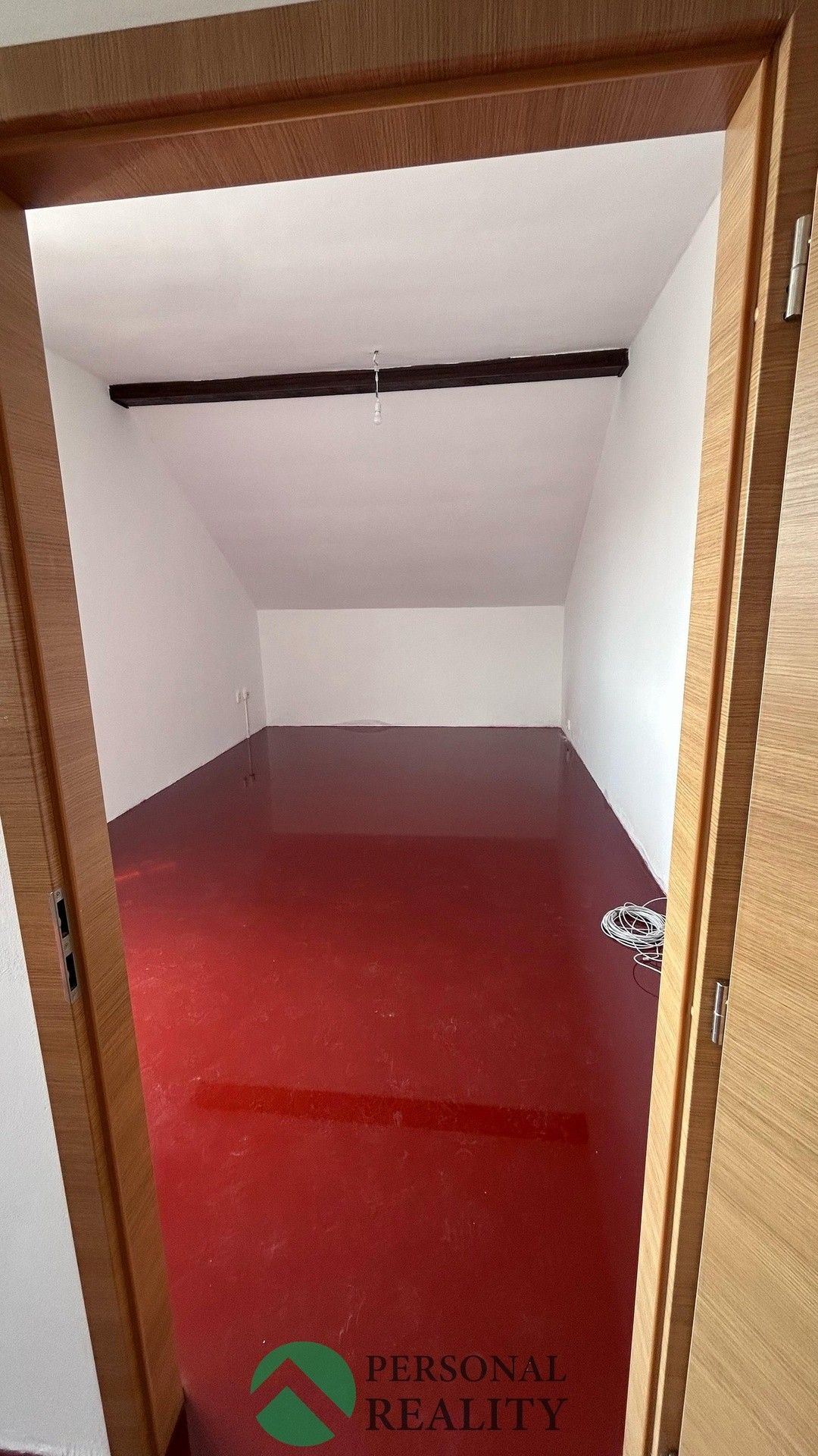 Pronájem bytu 3+1 79 m² - foto 7