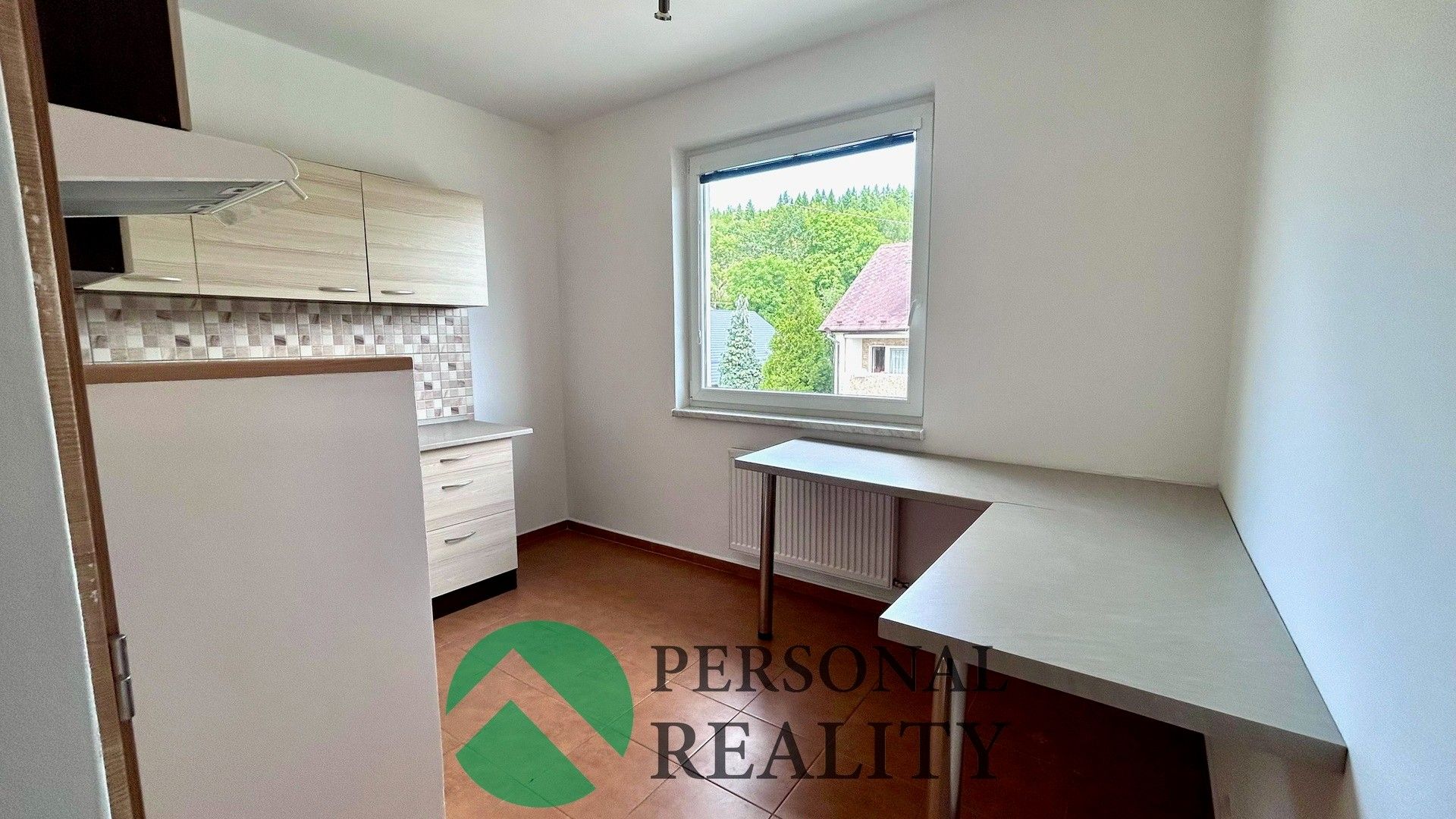 Pronájem bytu 3+1 79 m² - foto 8