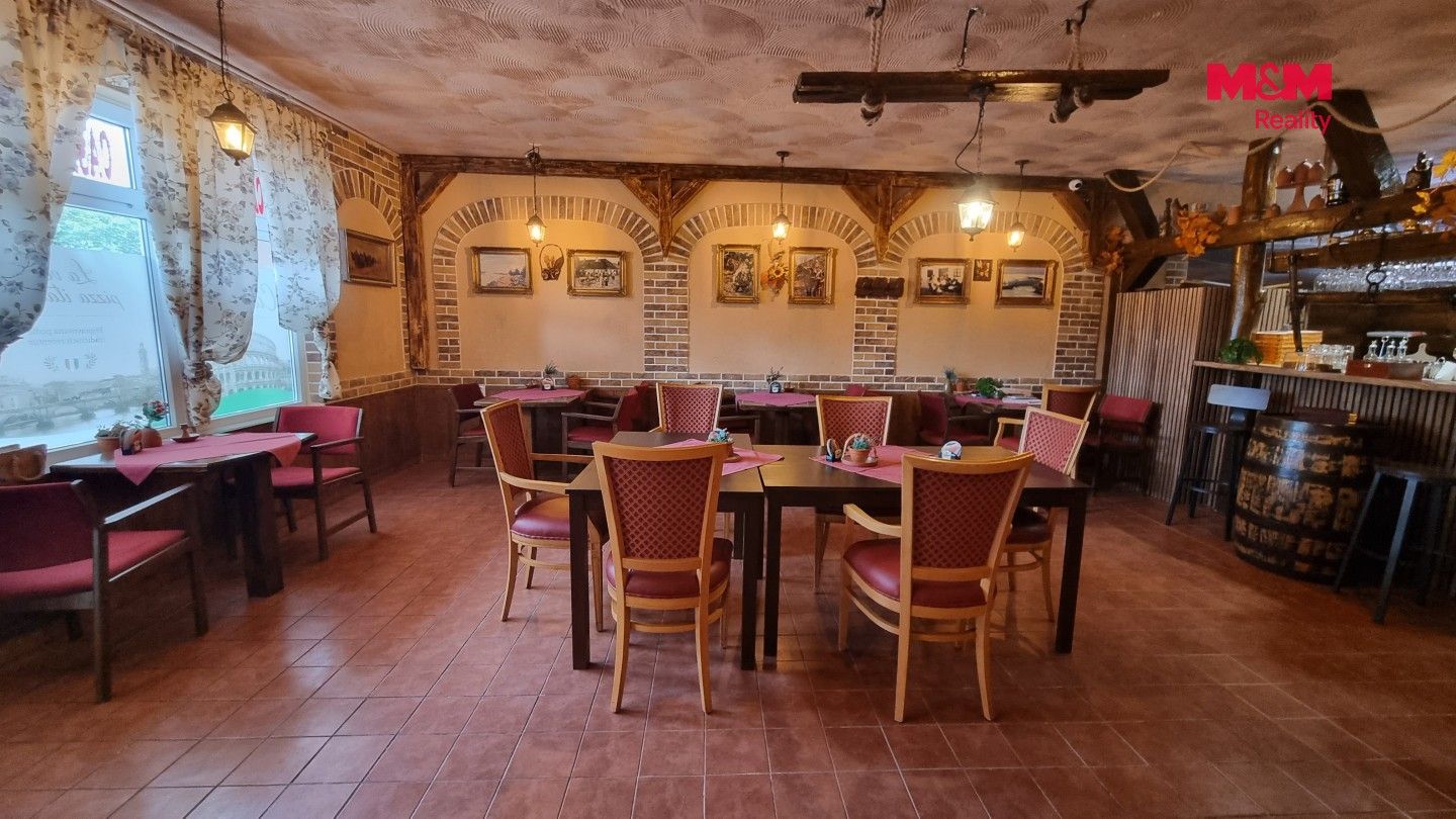 Pronájem komerčního prostoru 150 m² - foto 2
