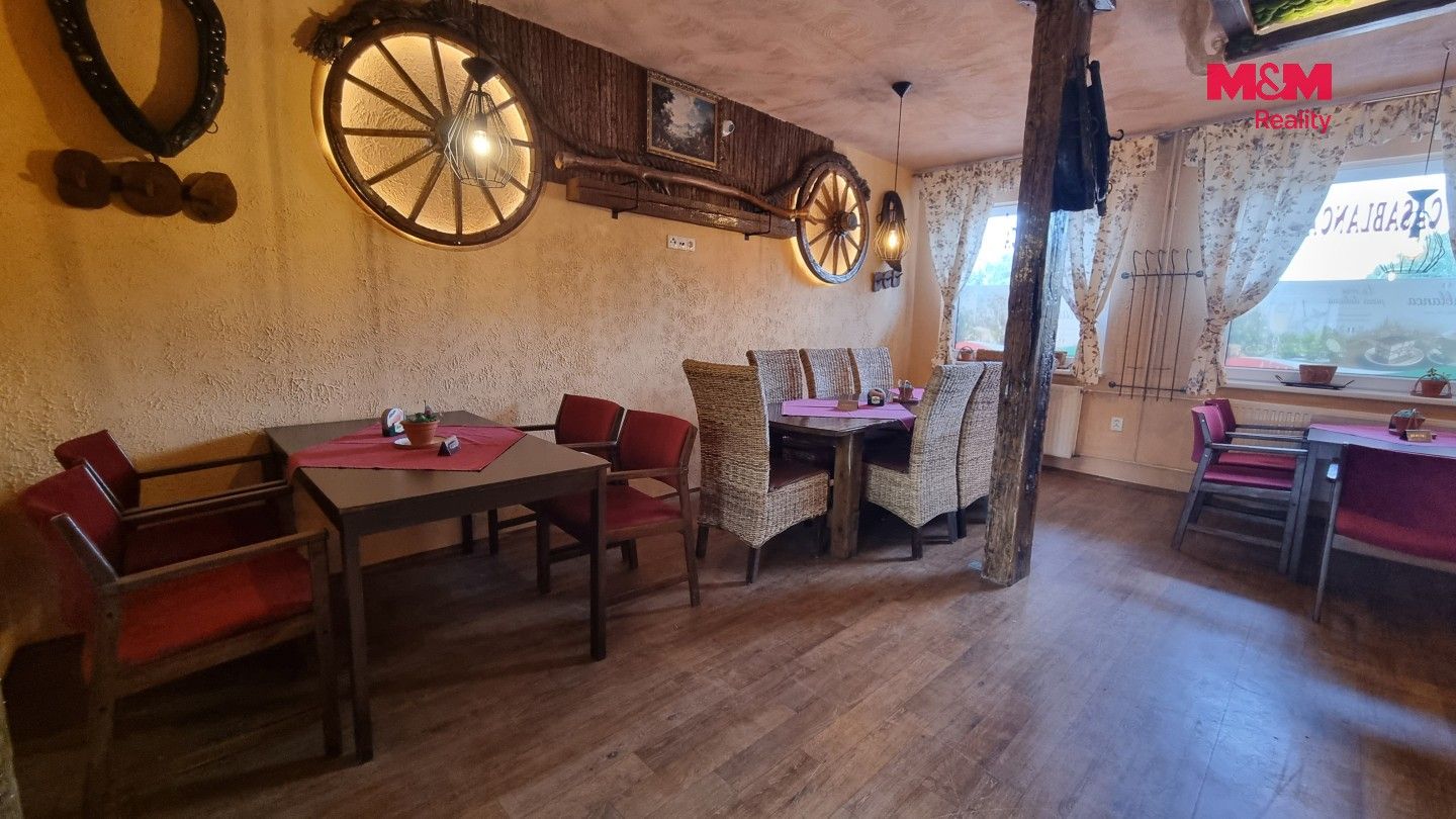 Pronájem komerčního prostoru 150 m² - foto 9