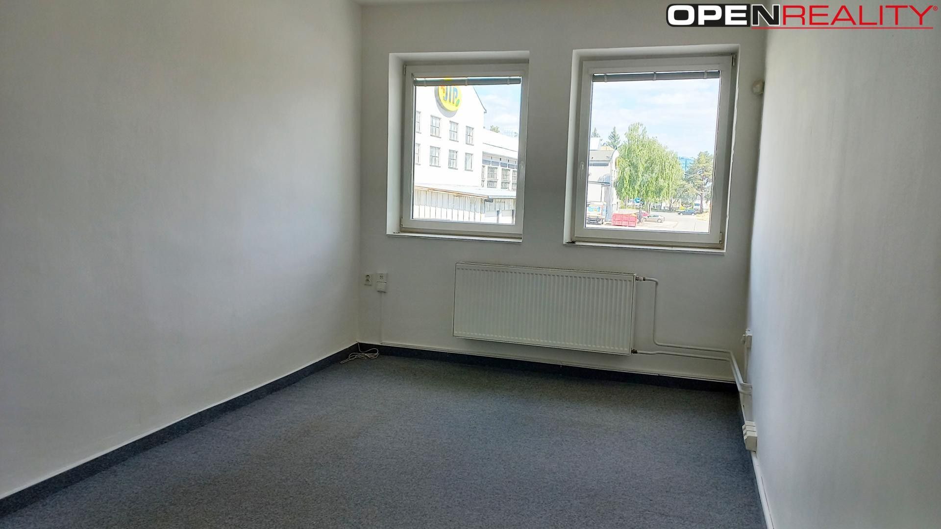 Pronájem komerčního prostoru 565 m² - foto 15