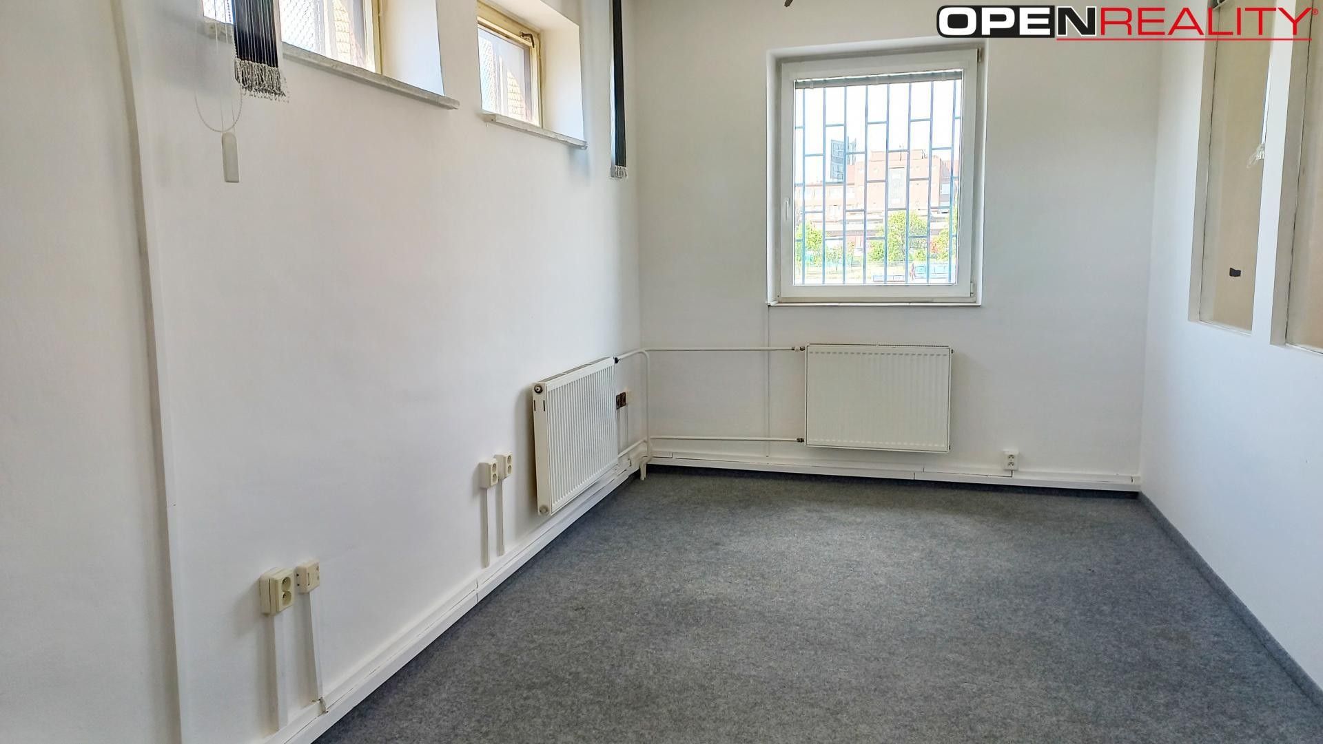 Pronájem komerčního prostoru 565 m² - foto 17