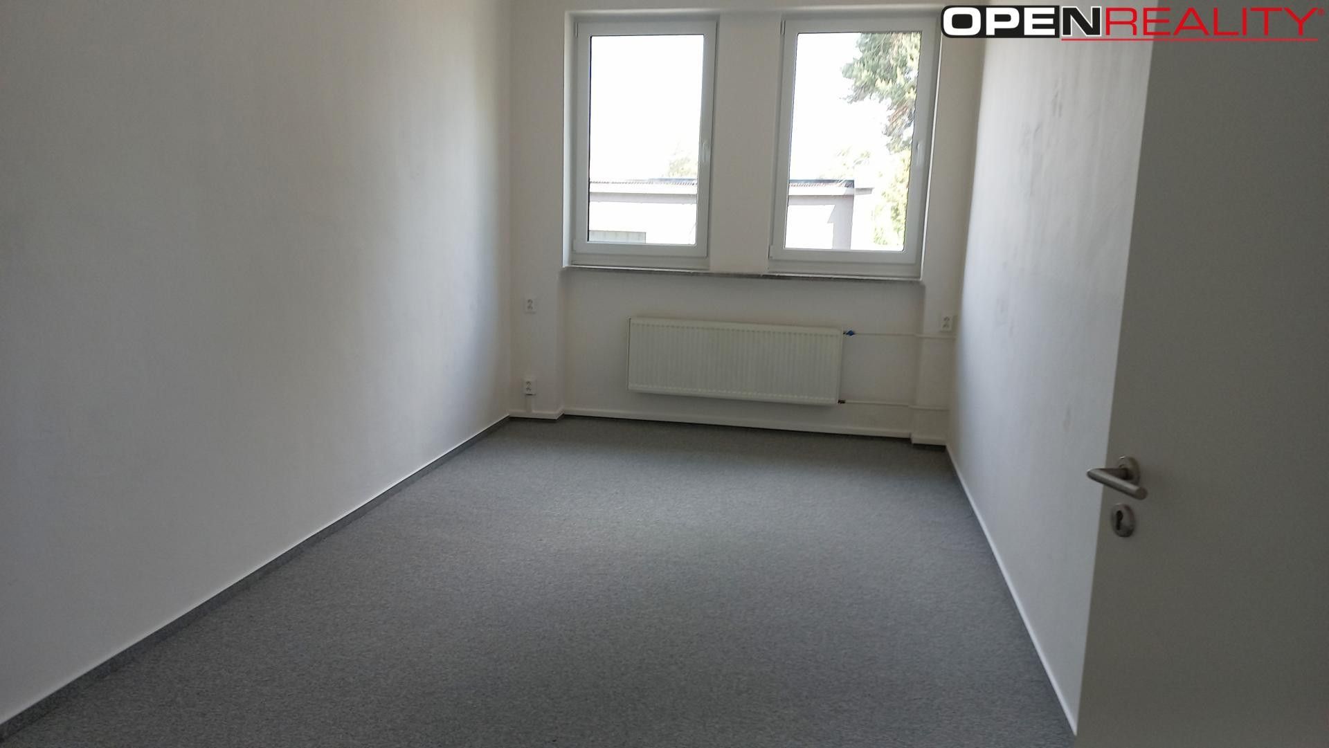 Pronájem komerčního prostoru 760 m² - foto 6