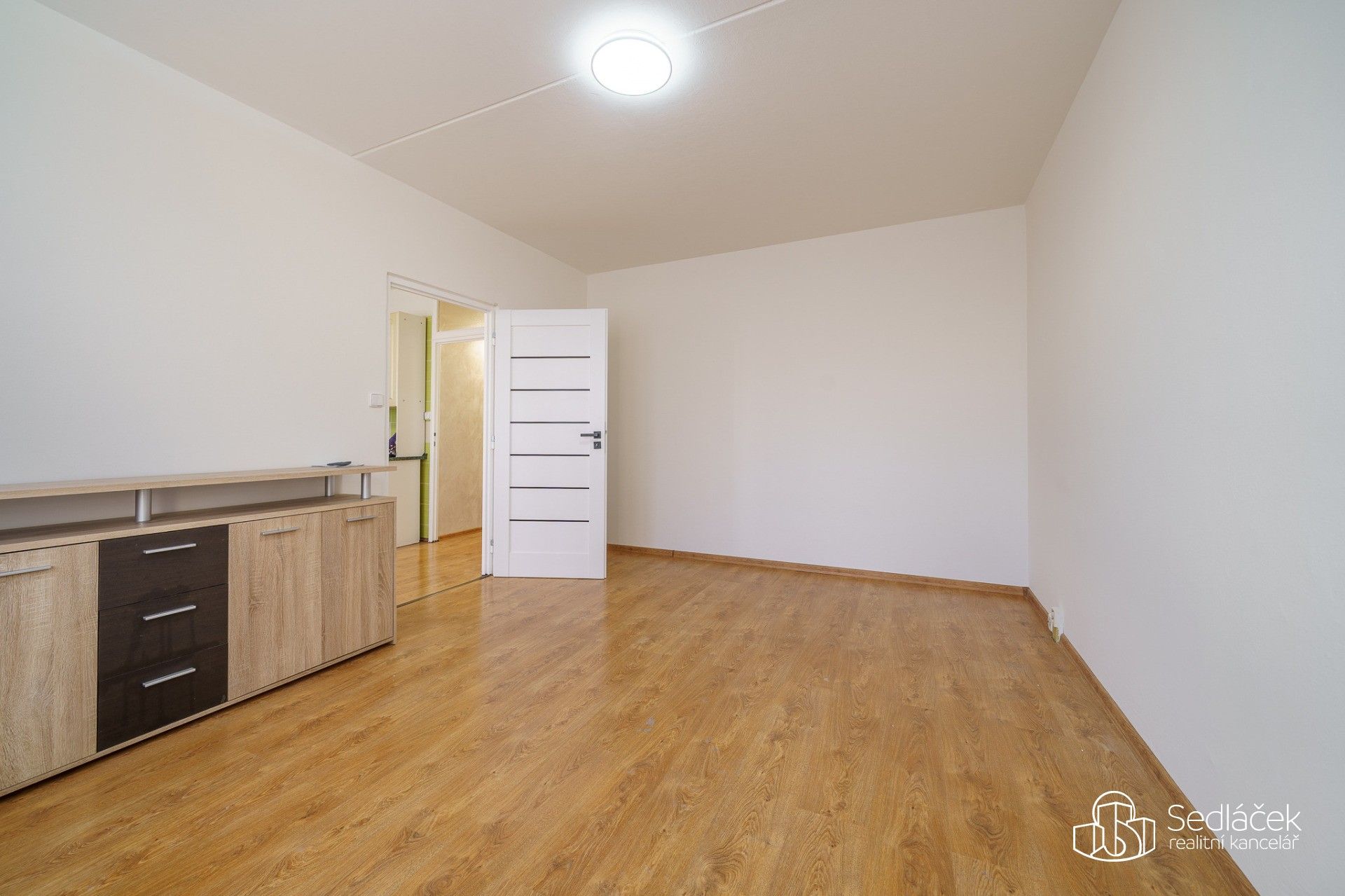 Pronájem bytu 1+1 38 m² - foto 6