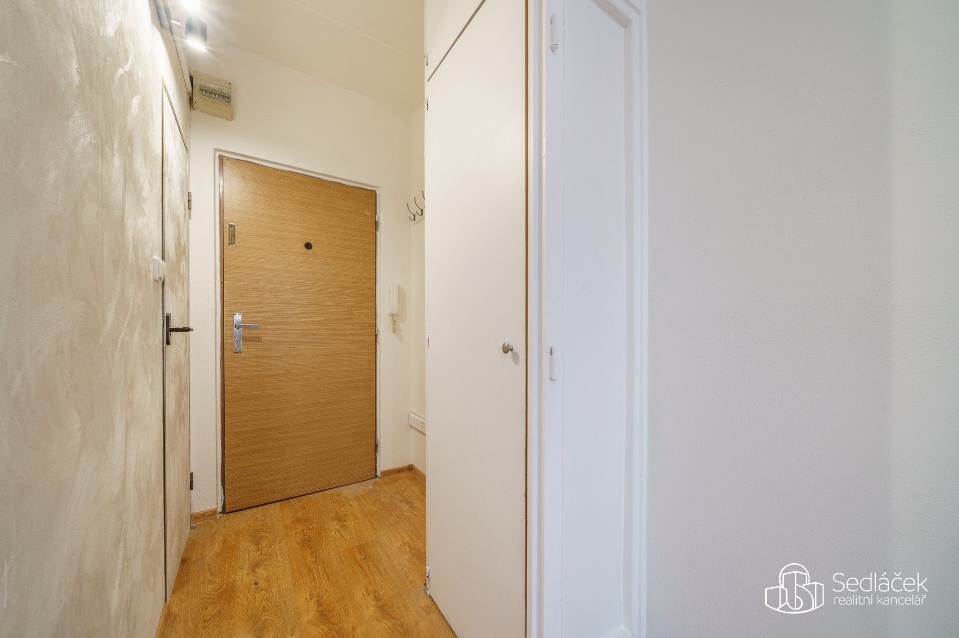 Pronájem bytu 1+1 38 m² - foto 10