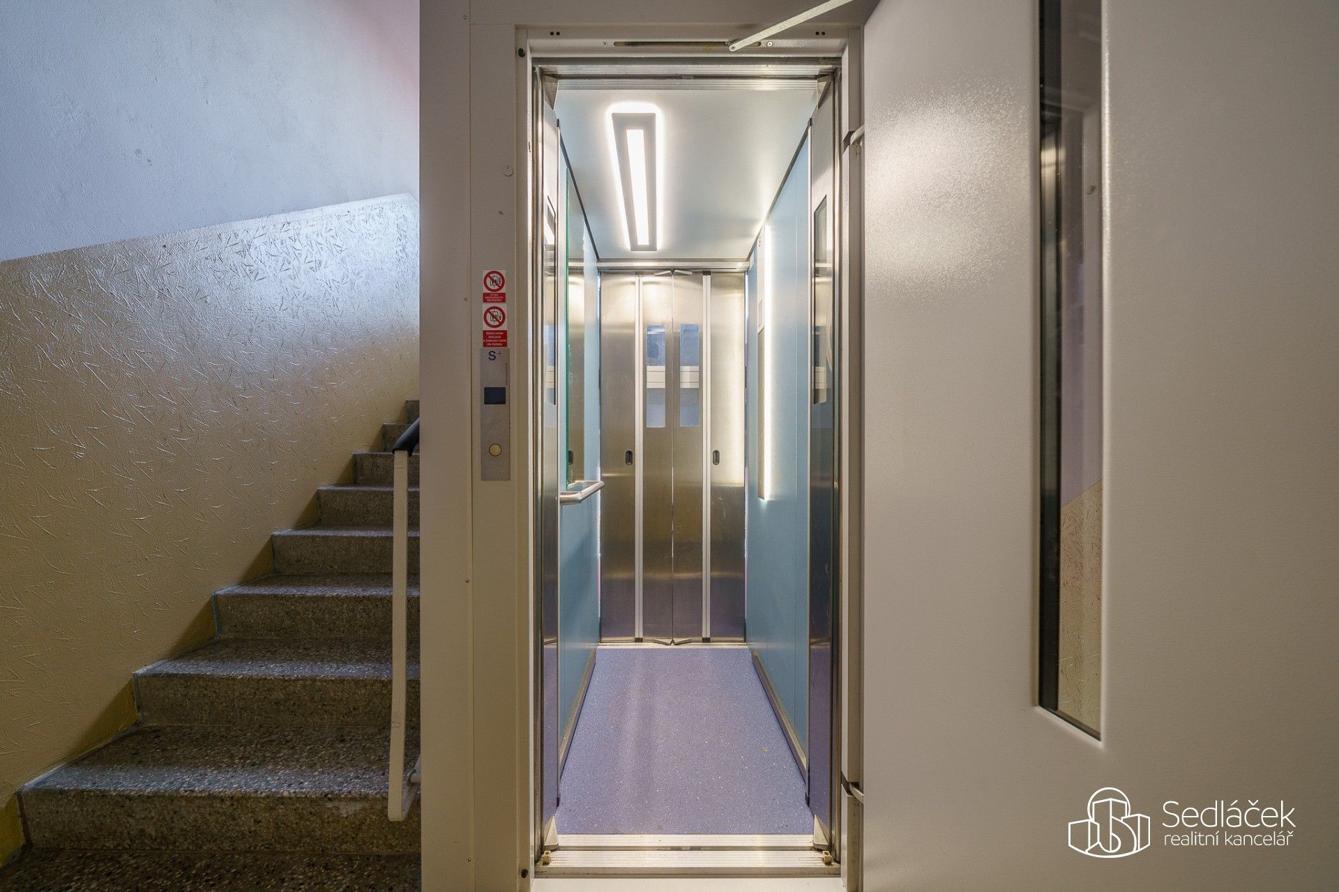 Pronájem bytu 1+1 38 m² - foto 13