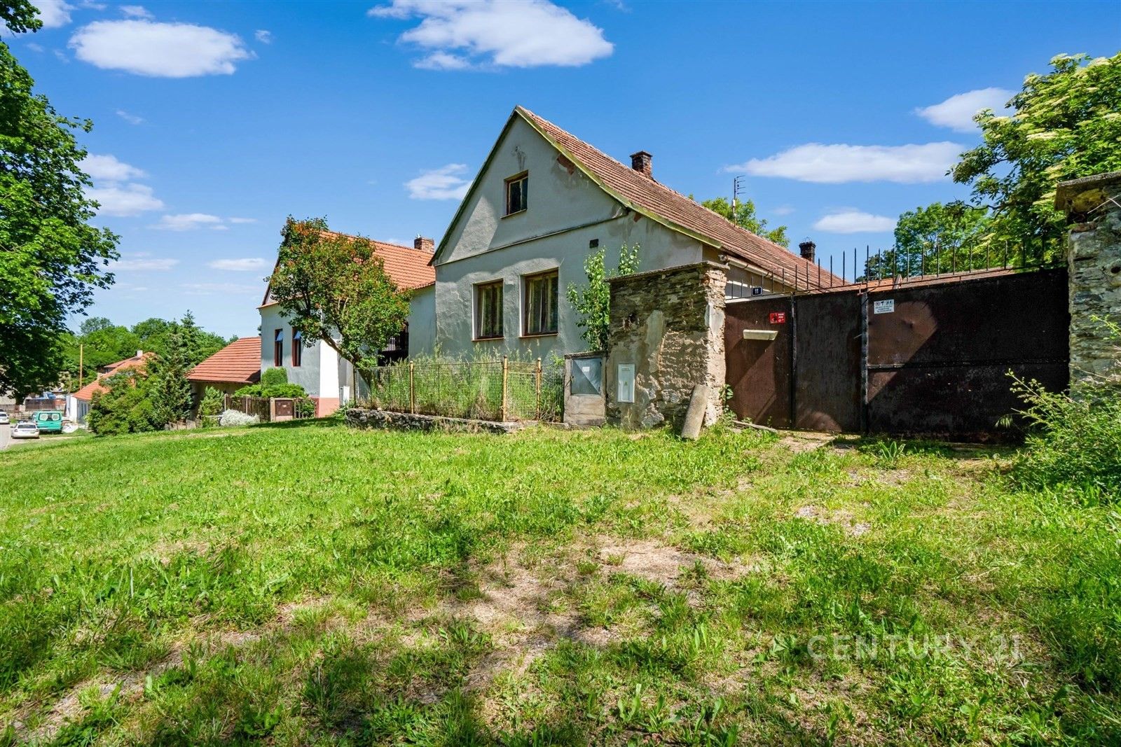 Prodej domu 142 m² - foto 1