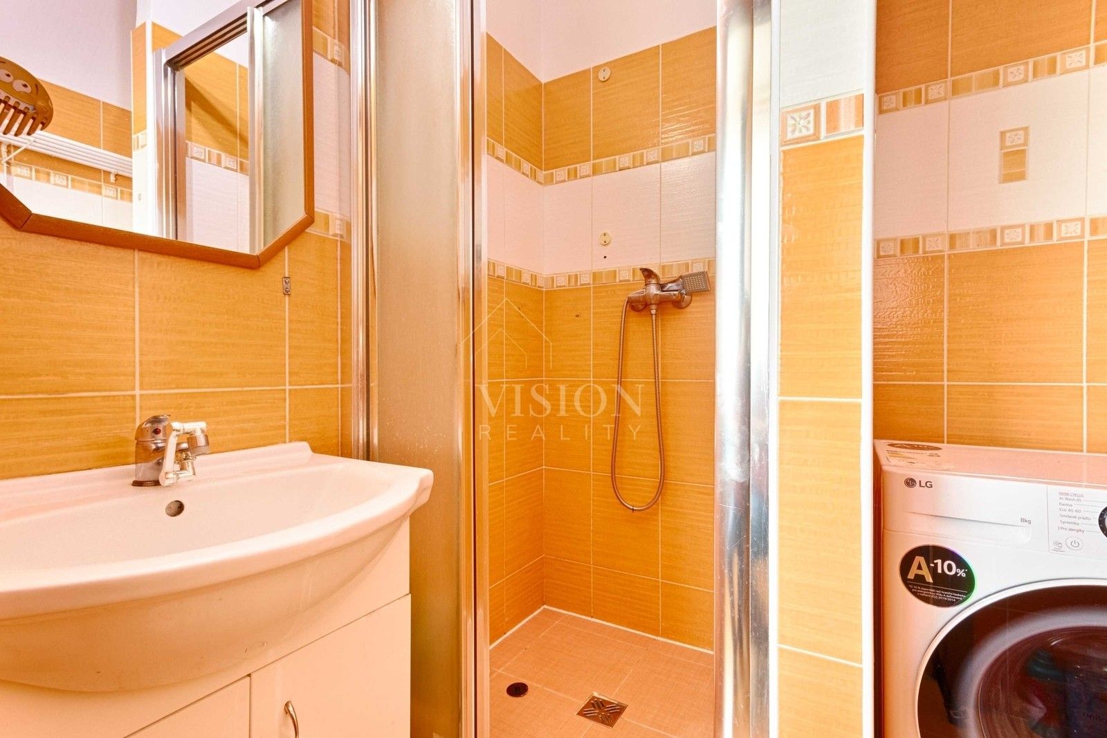 Prodej bytu 3+1 62 m² - foto 4