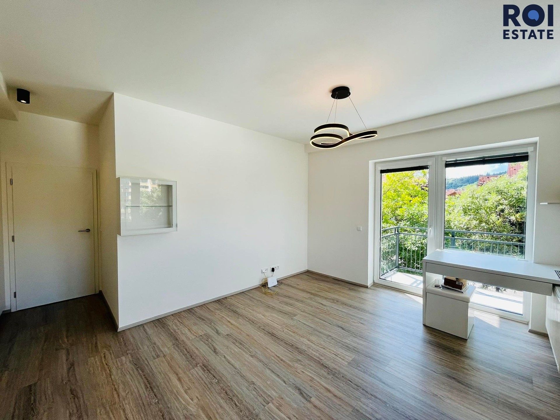 Pronájem bytu 2+kk 44 m² - foto 3