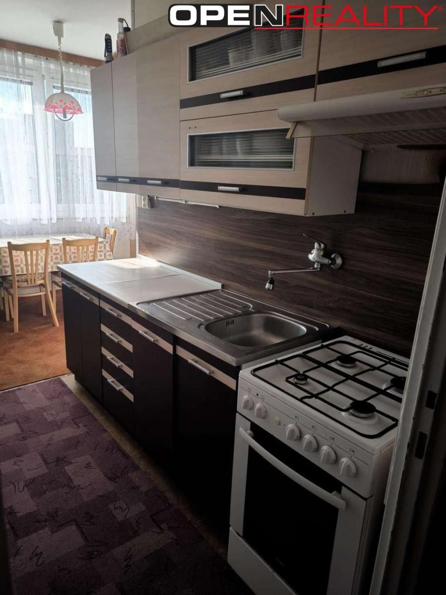 Prodej bytu 3+1 71 m² - foto 3
