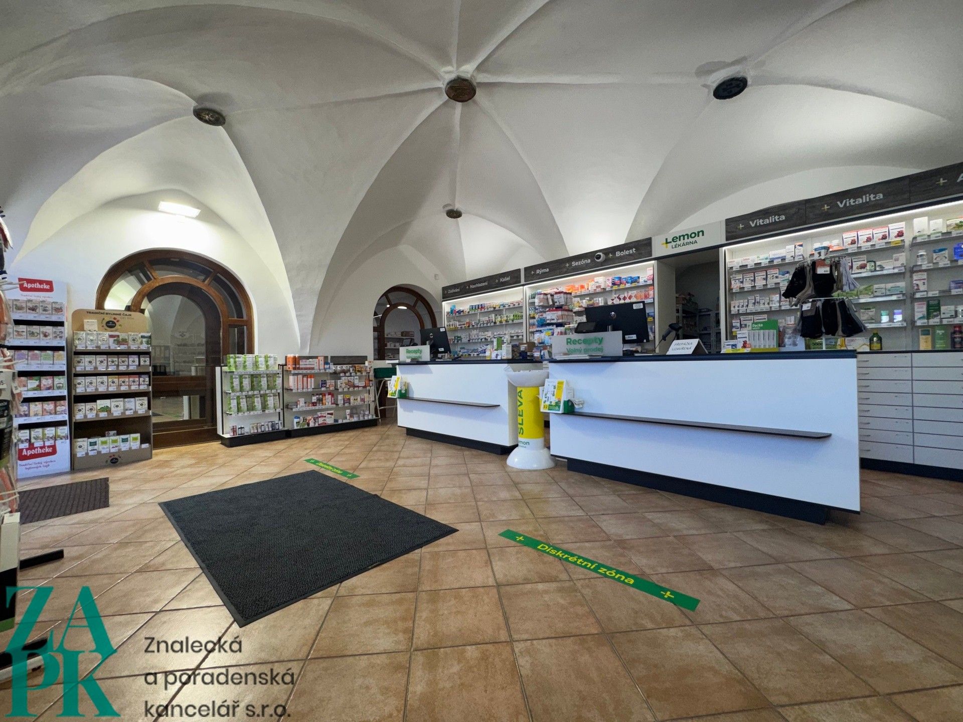 Pronájem komerčního prostoru 226 m² - foto 4