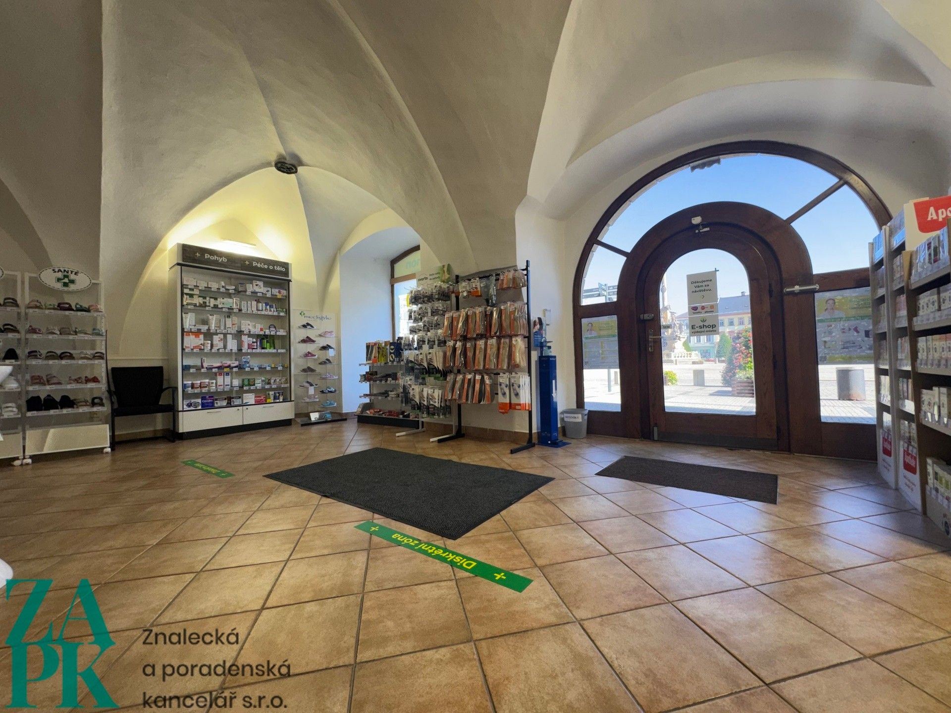 Pronájem komerčního prostoru 226 m² - foto 7