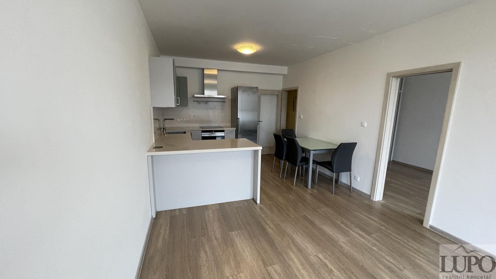 Prodej bytu 2+kk 55 m² - foto 2