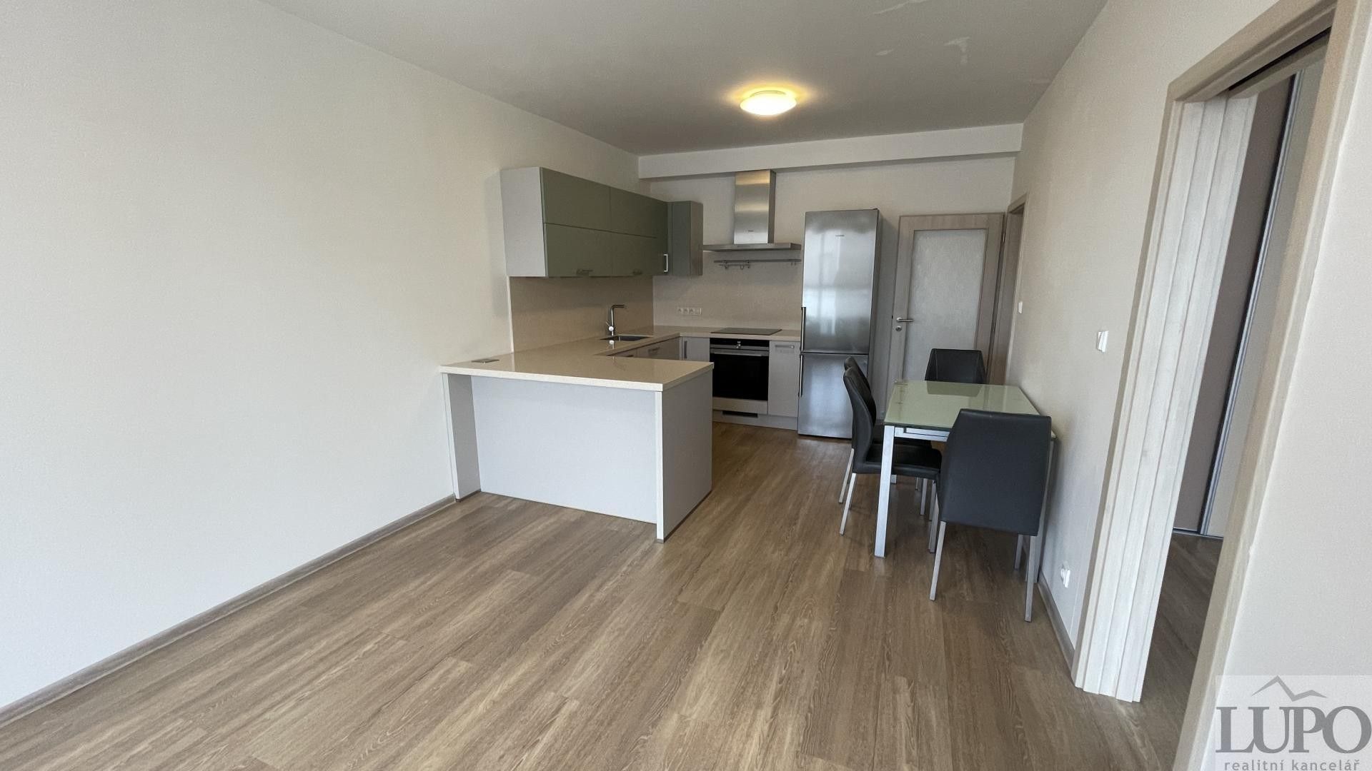 Prodej bytu 2+kk 55 m² - foto 3
