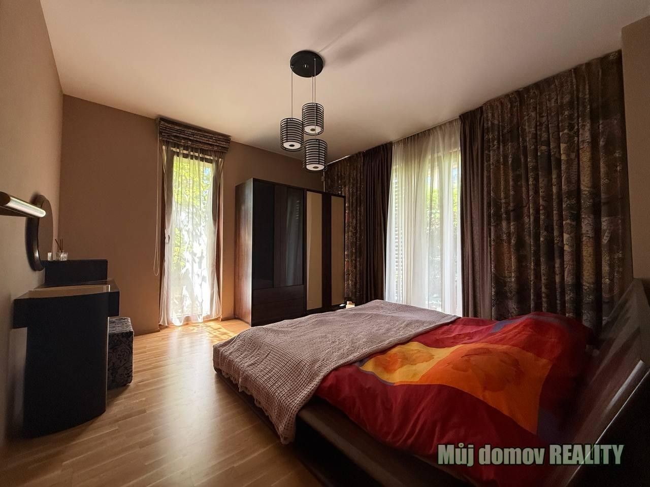 Pronájem bytu 3+kk 89 m² - foto 13