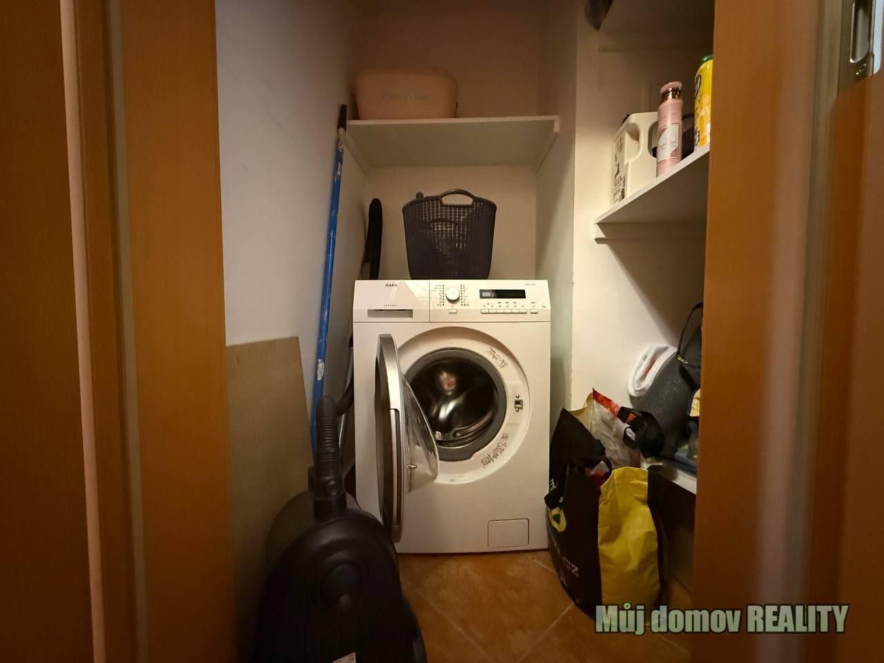 Pronájem bytu 3+kk 89 m² - foto 24