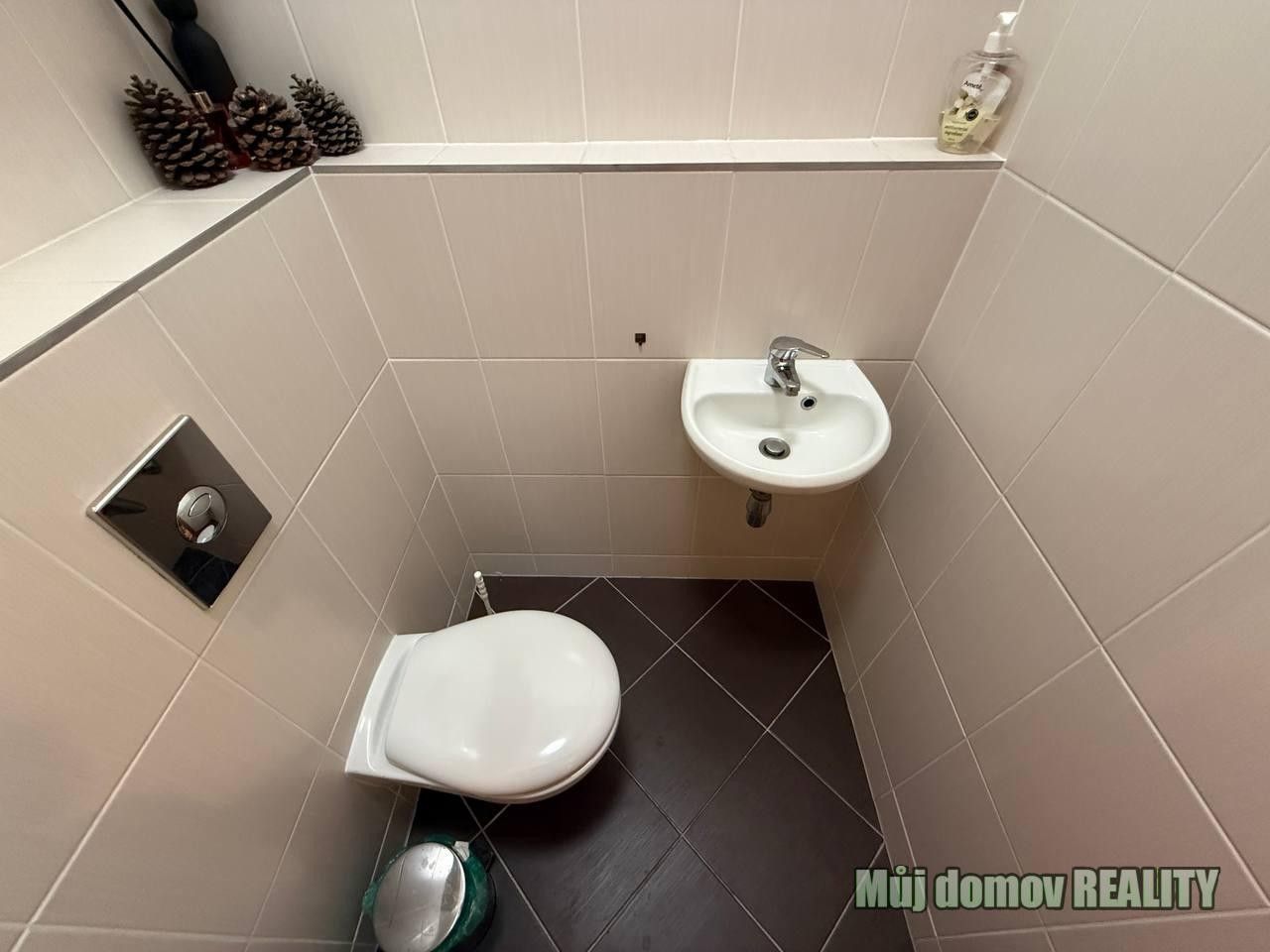 Pronájem bytu 3+kk 89 m² - foto 23