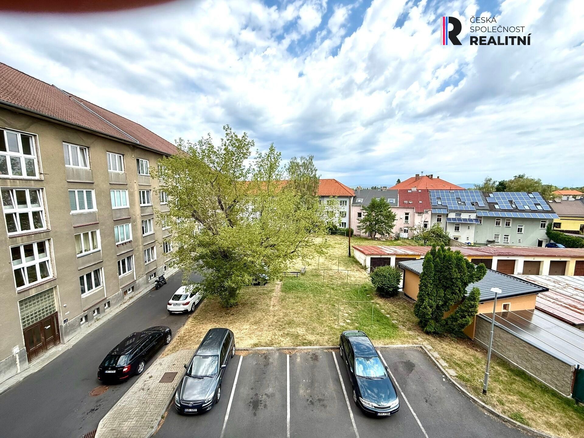 Prodej bytu 3+1 80 m² - foto 1