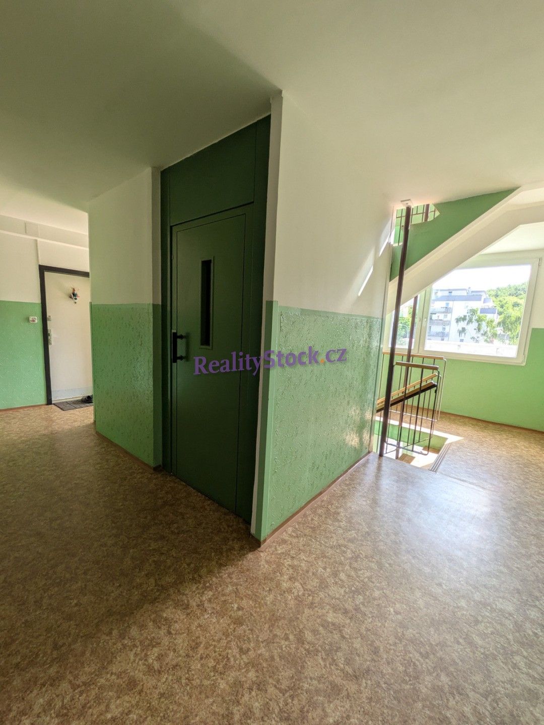 Prodej bytu 1+kk 30 m² - foto 11