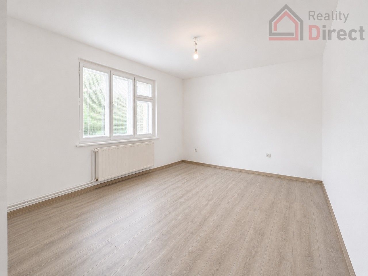 Pronájem bytu 2+1 64 m² - foto 4