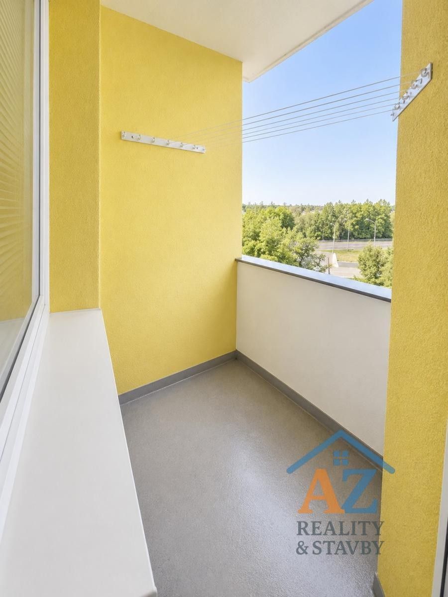 Pronájem bytu 3+1 75 m² - foto 10