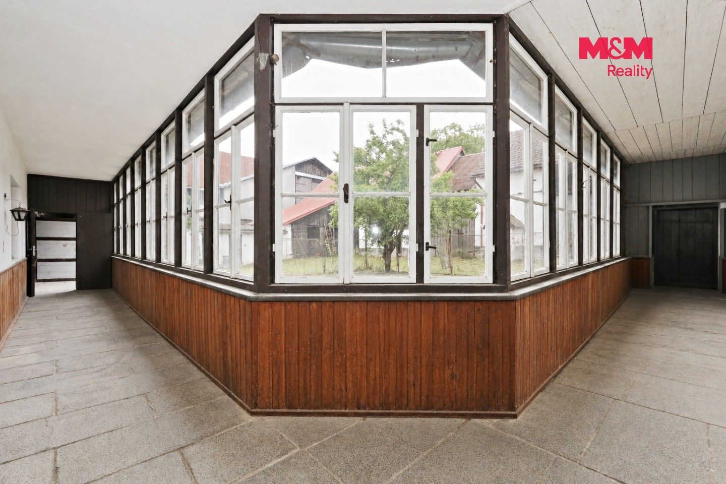 Prodej nemovitosti 265 m² - foto 25