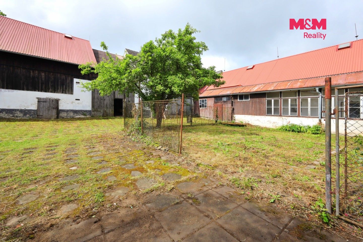 Prodej nemovitosti 265 m² - foto 27