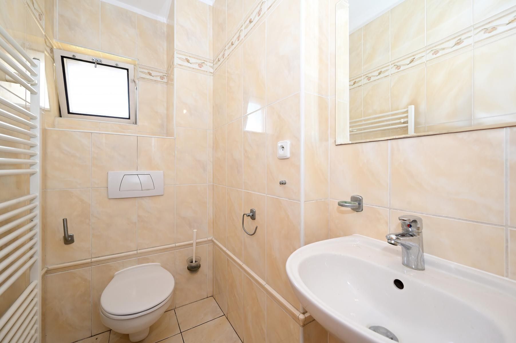 Pronájem komerčního prostoru 454 m² - foto 27