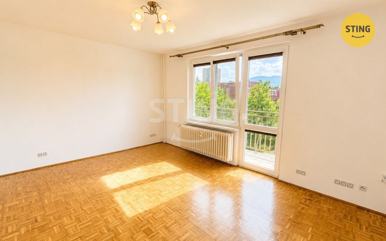 Prodej bytu 2+1 58 m² - foto 1
