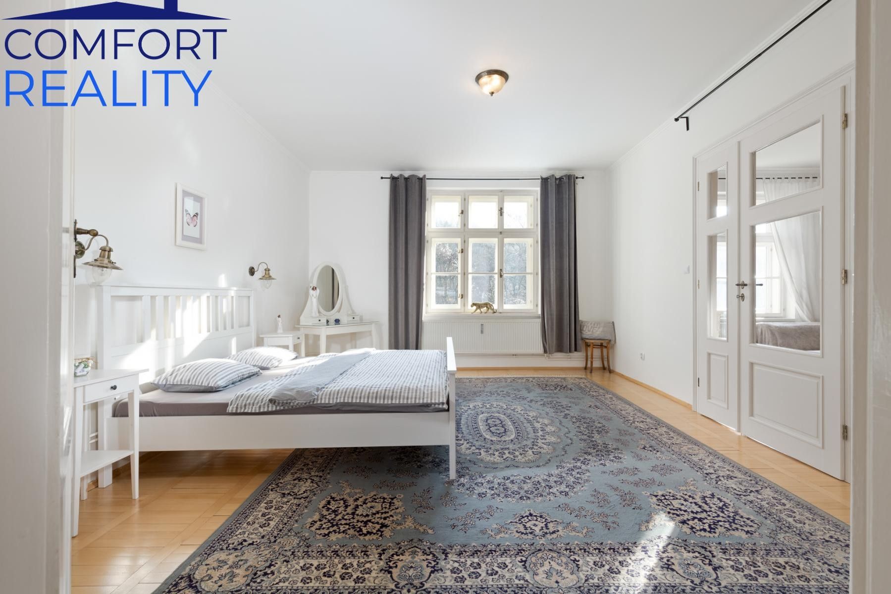 Pronájem bytu 3+1 163 m² - foto 12