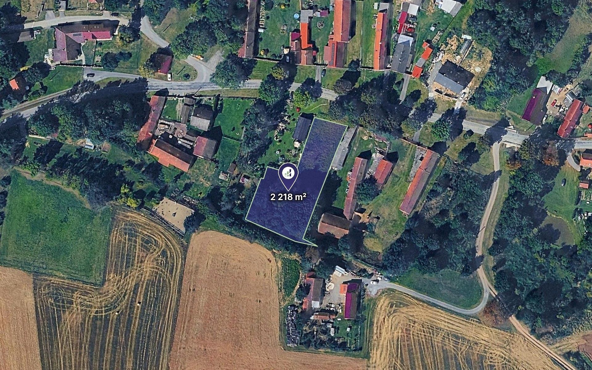Prodej pozemku 370 m² - foto 1