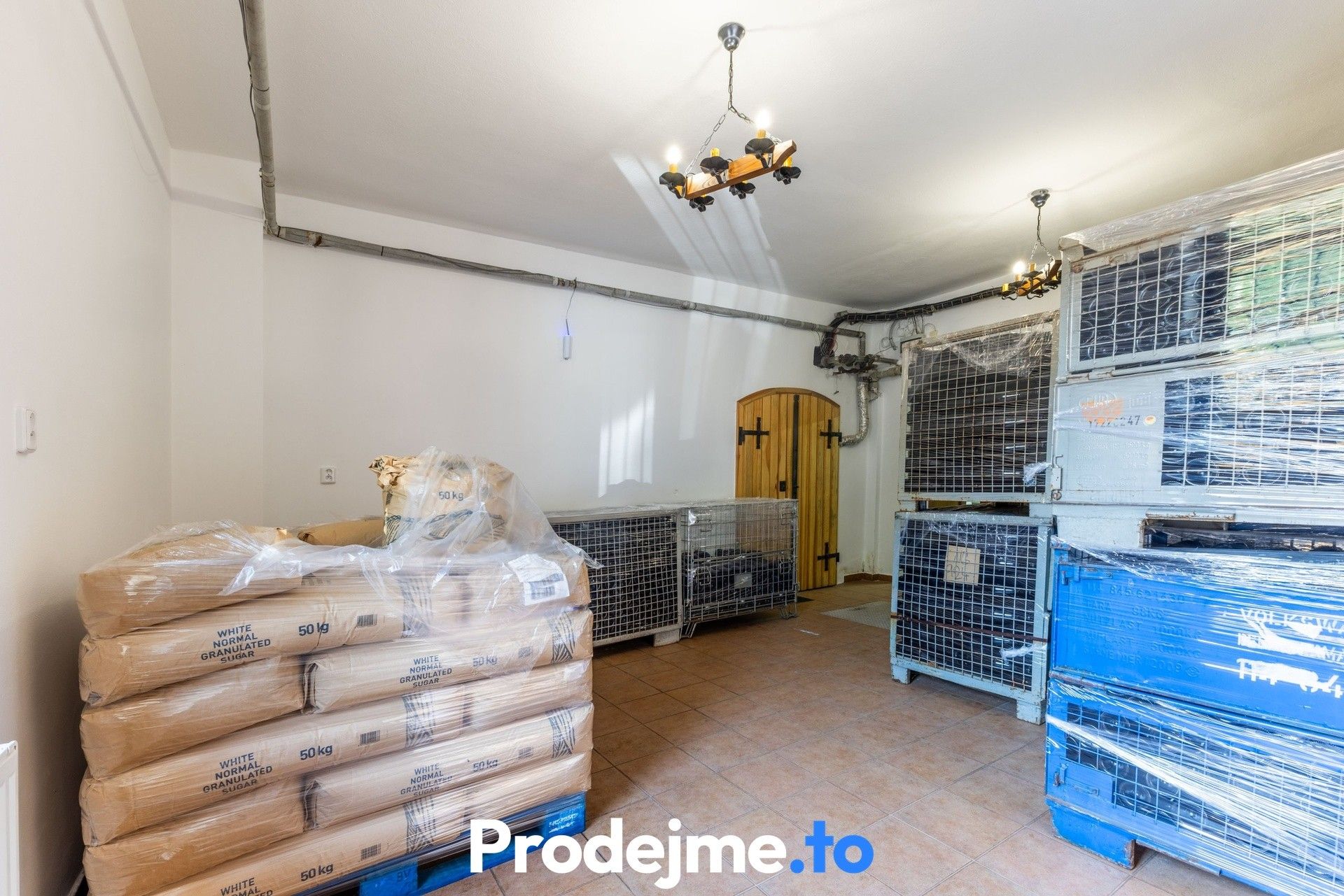 Prodej nemovitosti 1000 m² - foto 15
