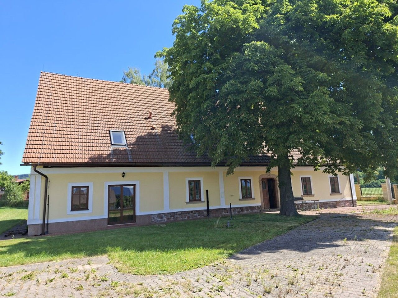 Prodej domu 350 m² - foto 2