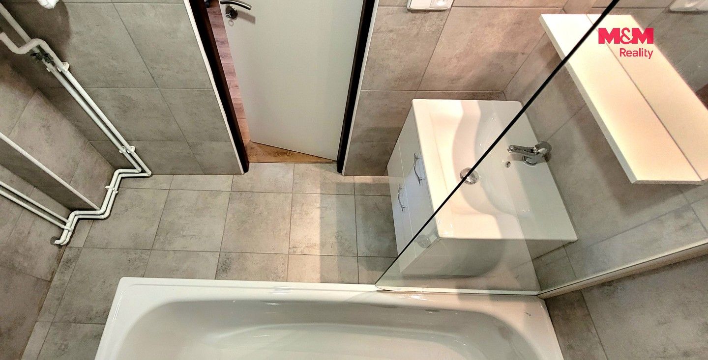 Pronájem bytu 3+kk 74 m² - foto 14