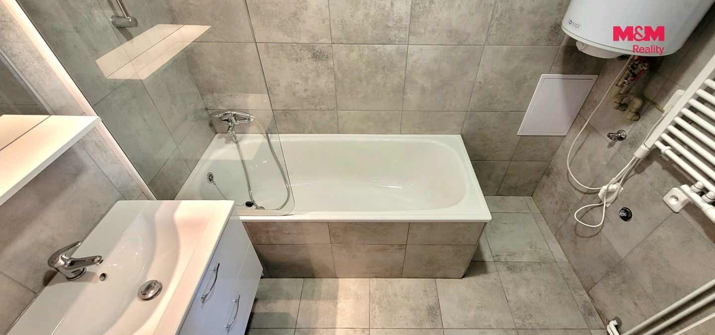 Pronájem bytu 3+kk 74 m² - foto 13