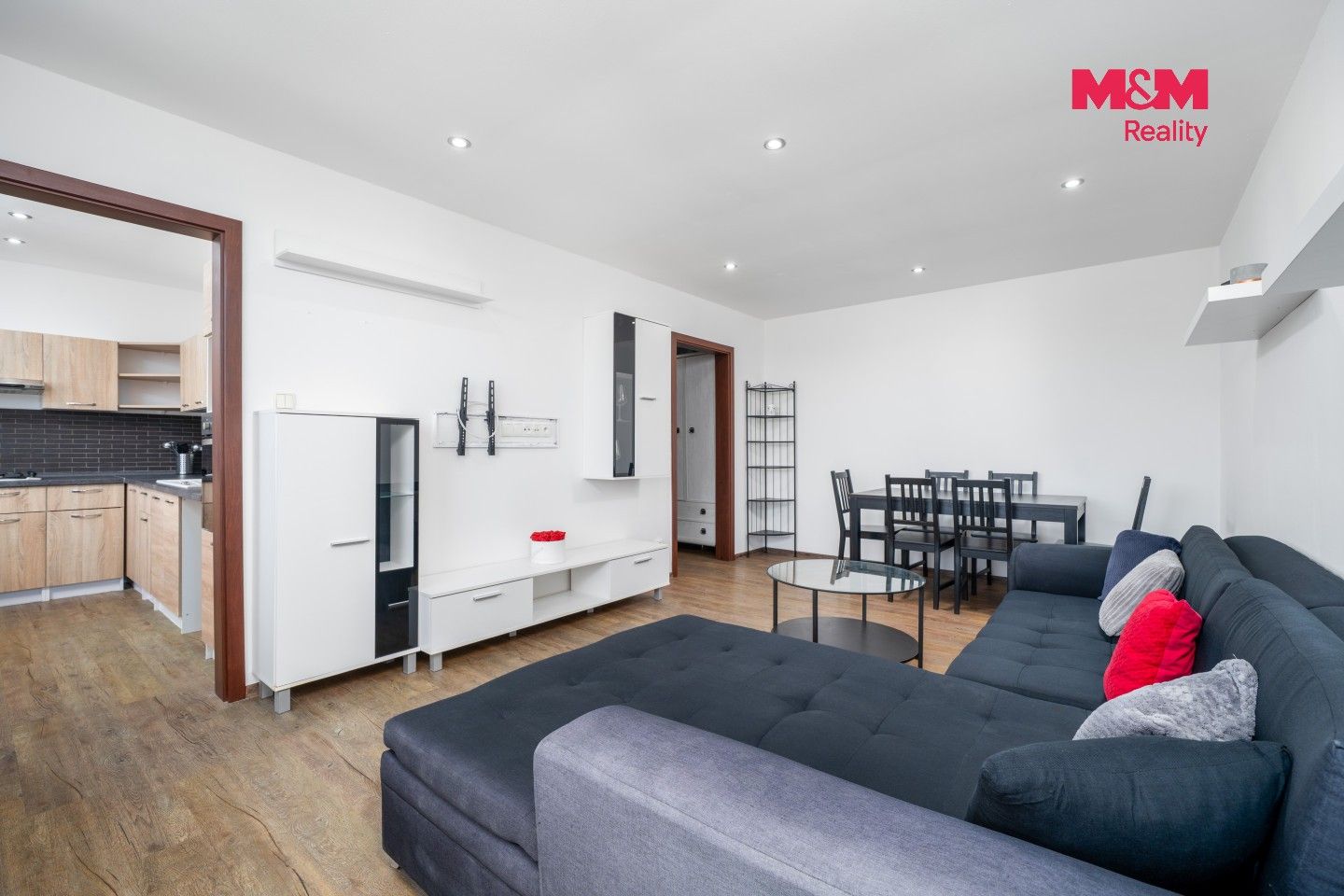 Prodej bytu 2+1 62 m² - foto 2