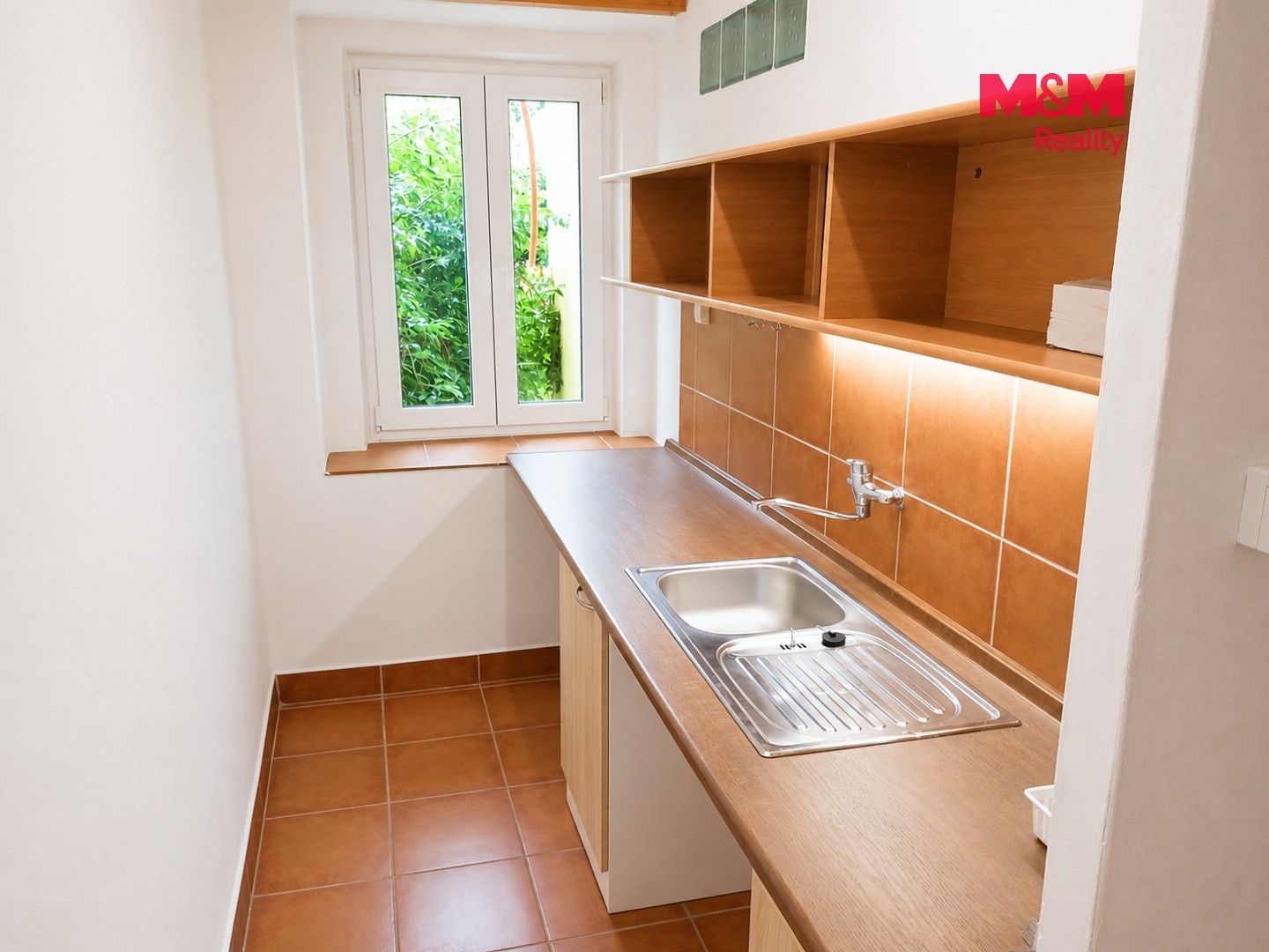 Pronájem komerčního prostoru 32 m² - foto 2