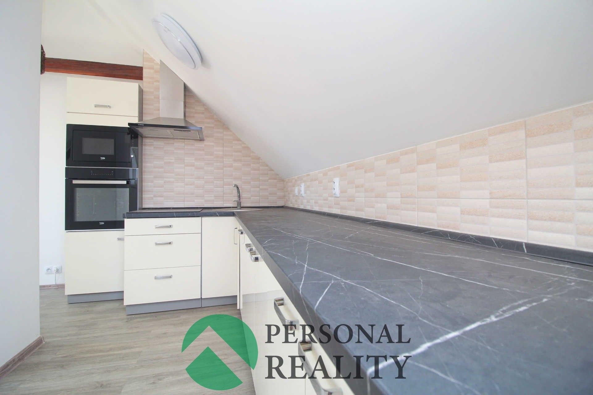 Prodej nemovitosti 130 m² - foto 3