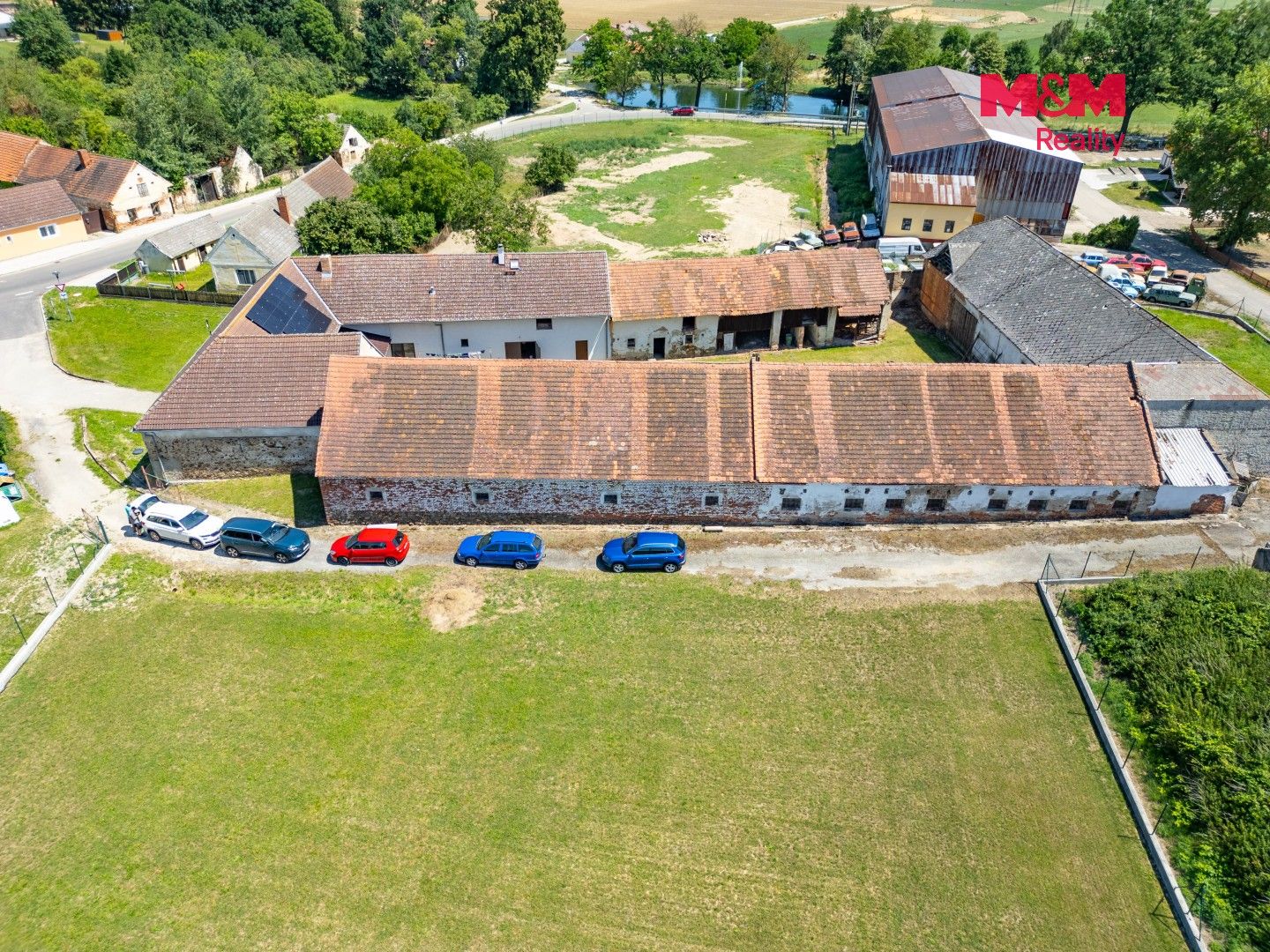 Prodej nemovitosti 163 m² - foto 11