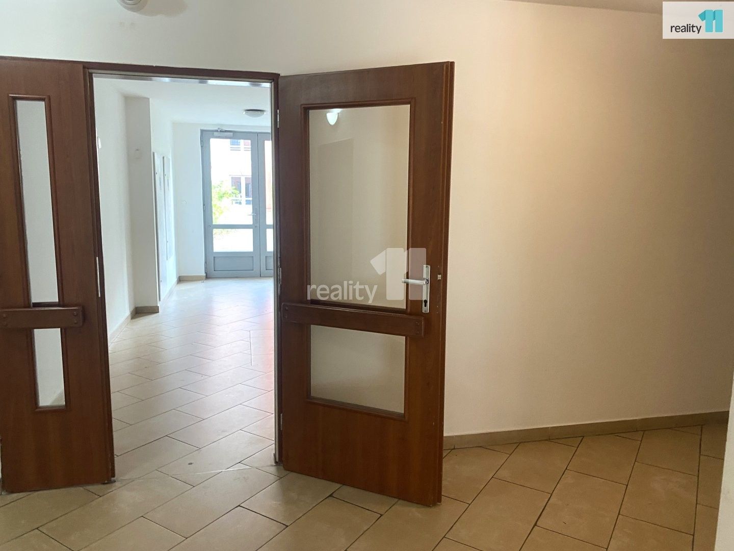 Pronájem bytu 2+kk 52 m² - foto 4