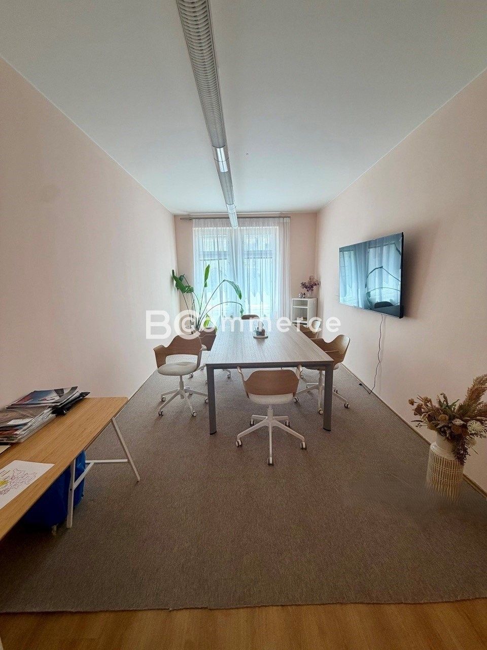 Pronájem komerčního prostoru 87 m² - foto 8