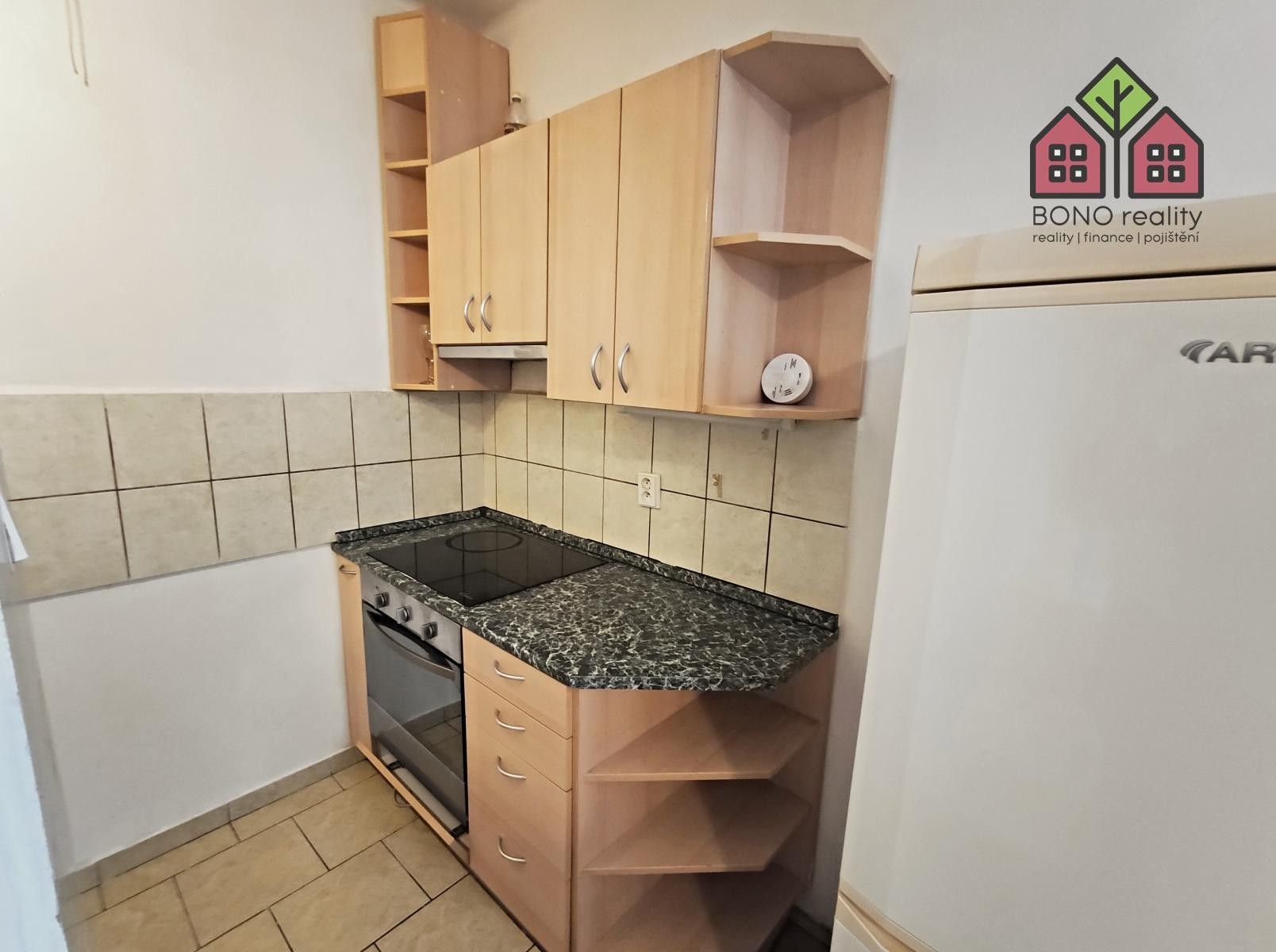Pronájem bytu 1+kk 34 m² - foto 1