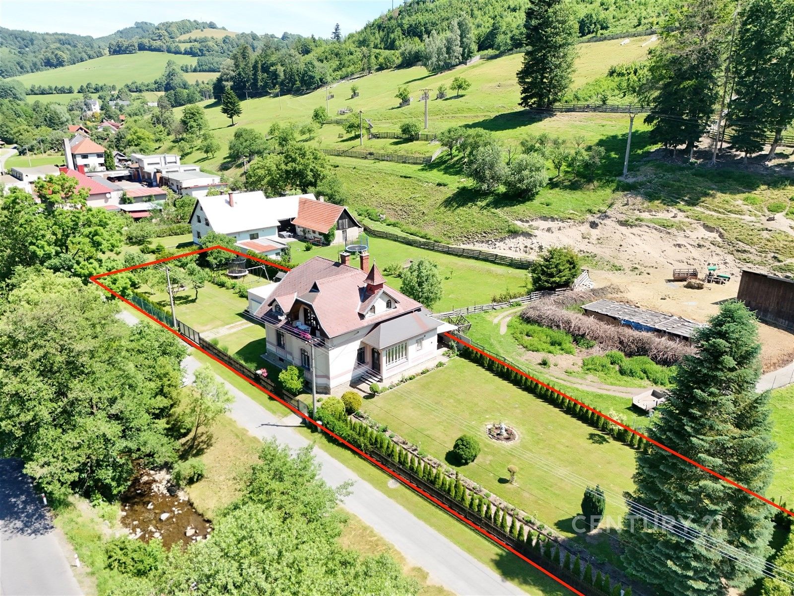 Prodej domu 177 m² - foto 3