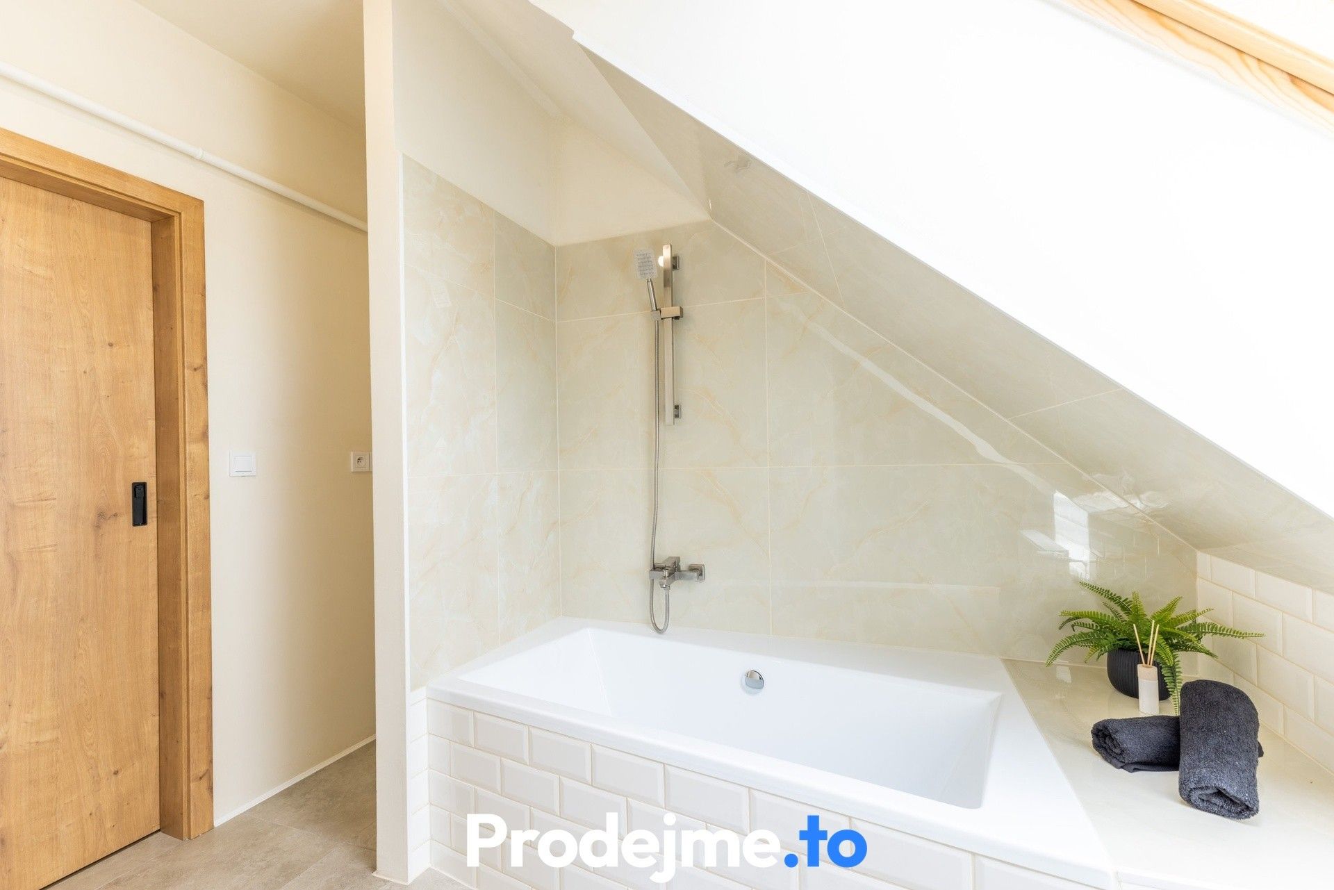 Prodej bytu 1+1 45 m² - foto 9
