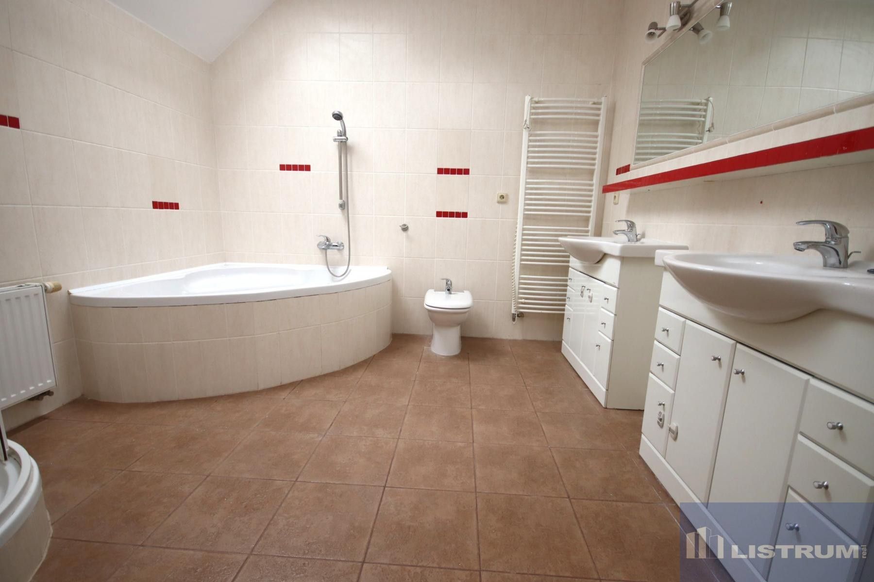 Prodej domu 222 m² - foto 11