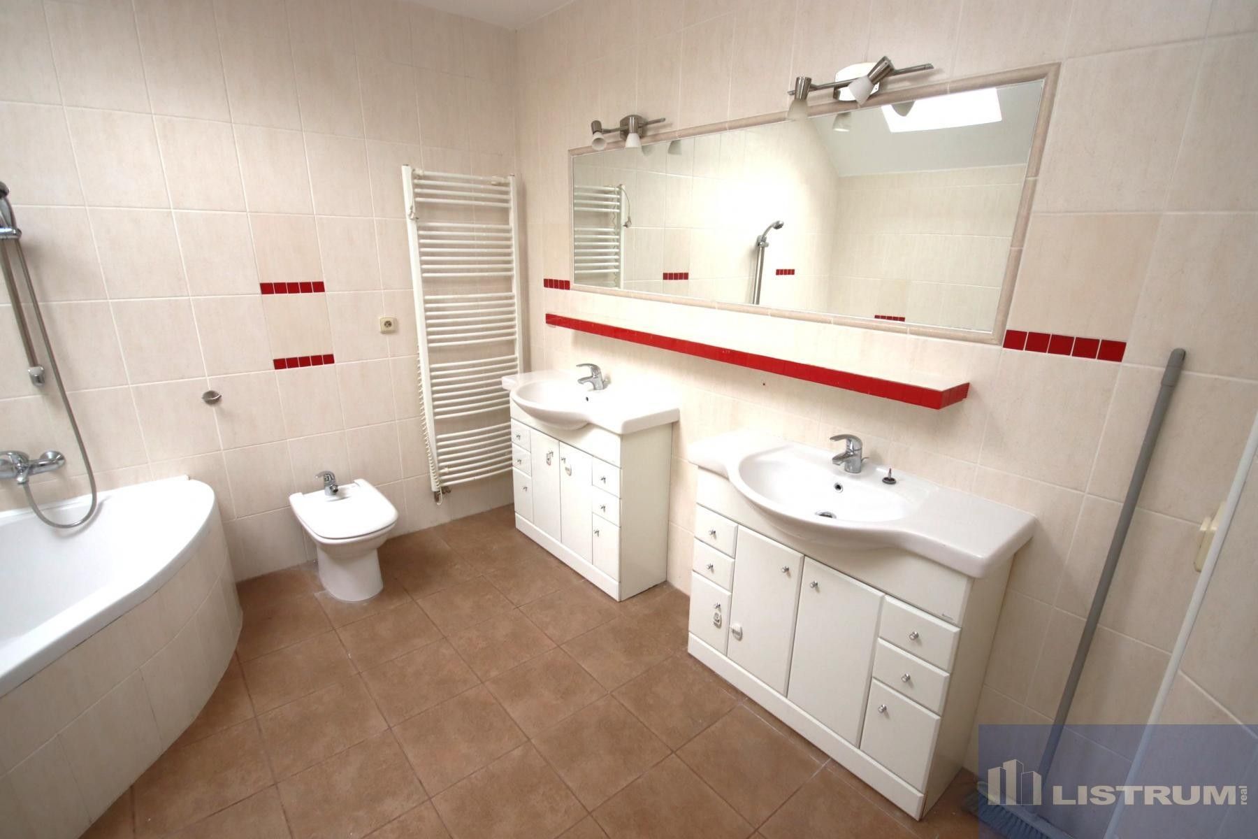 Prodej domu 222 m² - foto 12