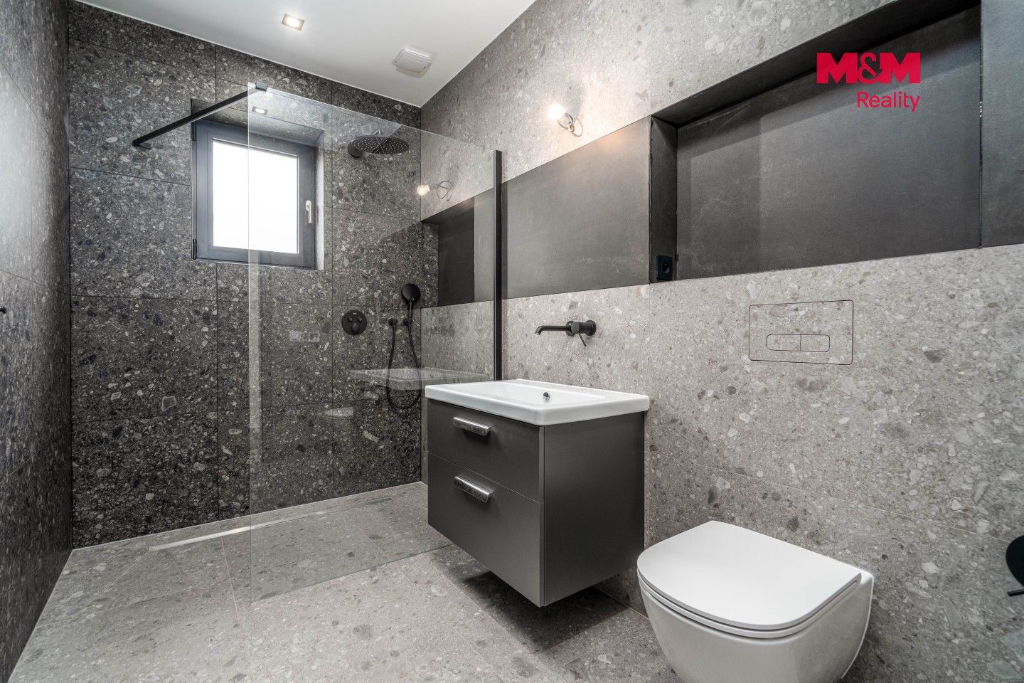 Prodej domu 233 m² - foto 24