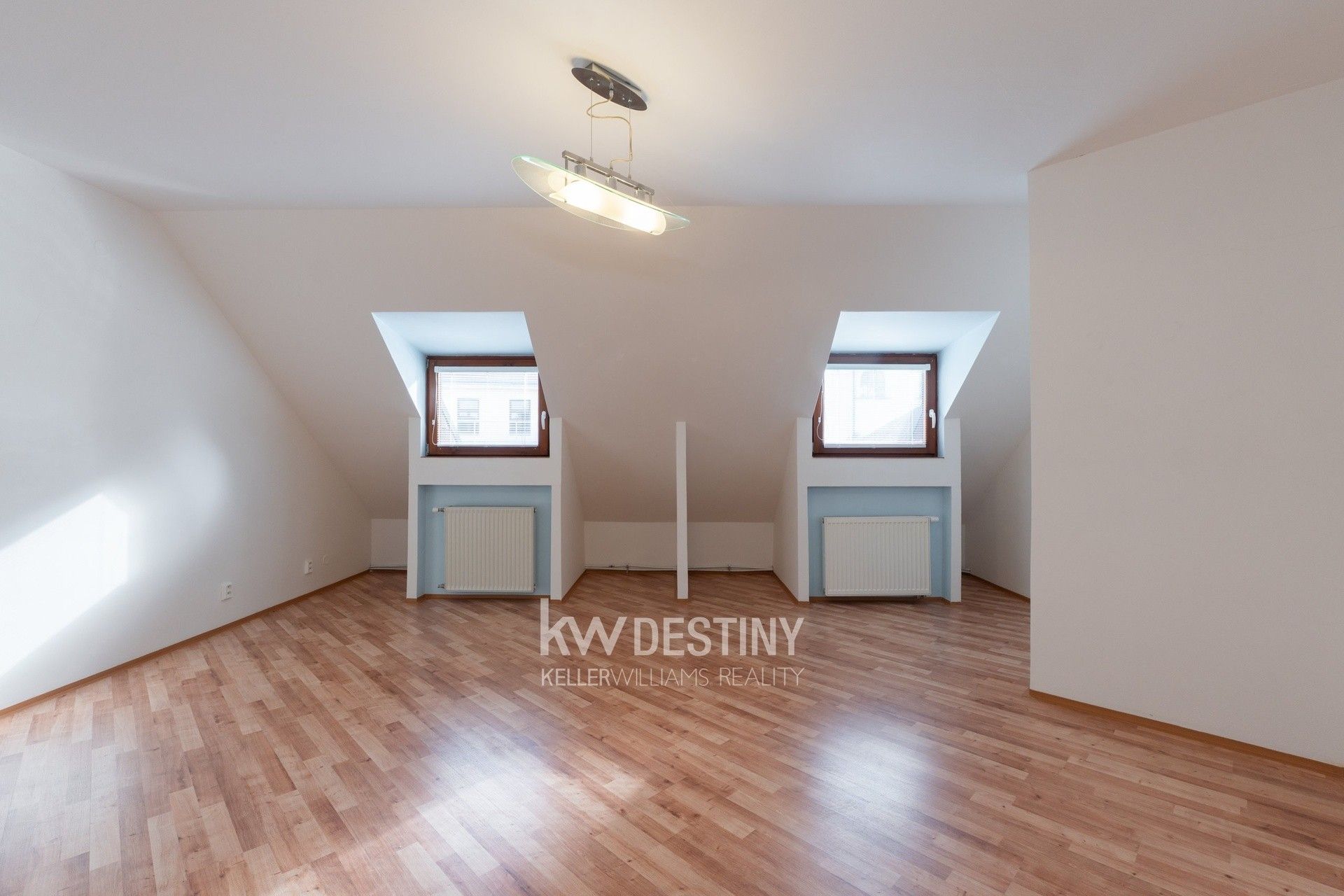 Pronájem bytu 3+kk 100 m² - foto 6