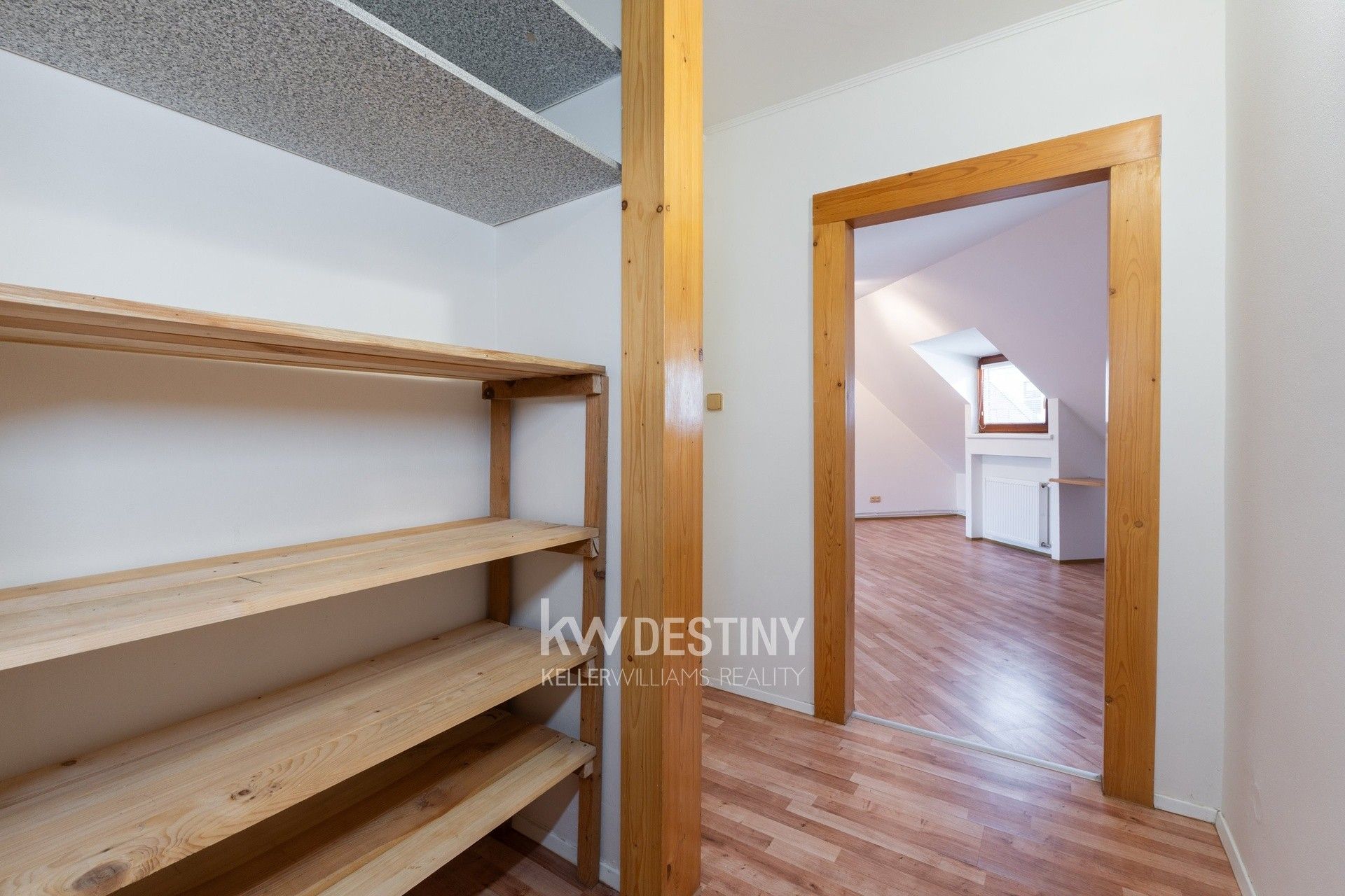 Pronájem bytu 3+kk 100 m² - foto 11