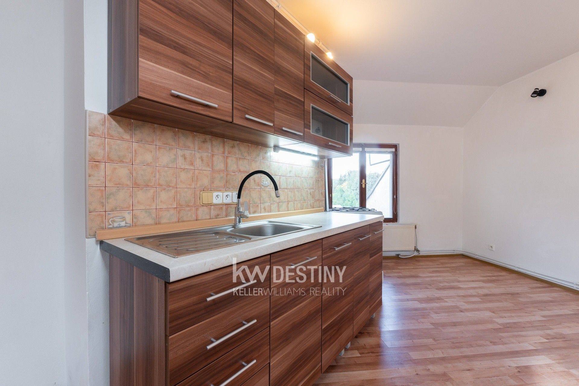Pronájem bytu 3+kk 100 m² - foto 14